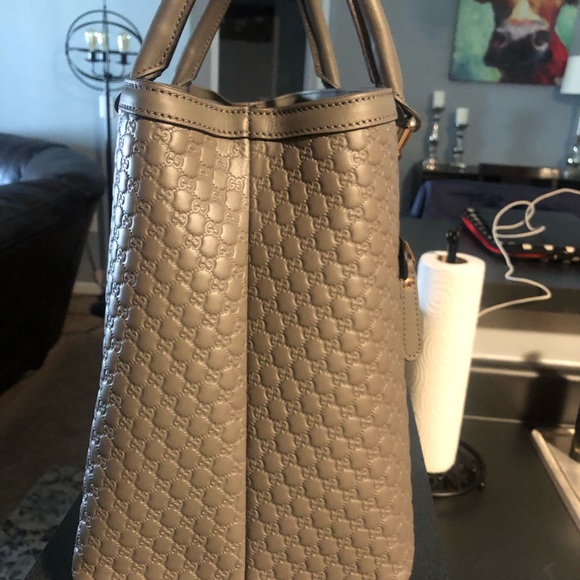 Authentic Leather Gucci Handbag NWT - Picture 6 of 8